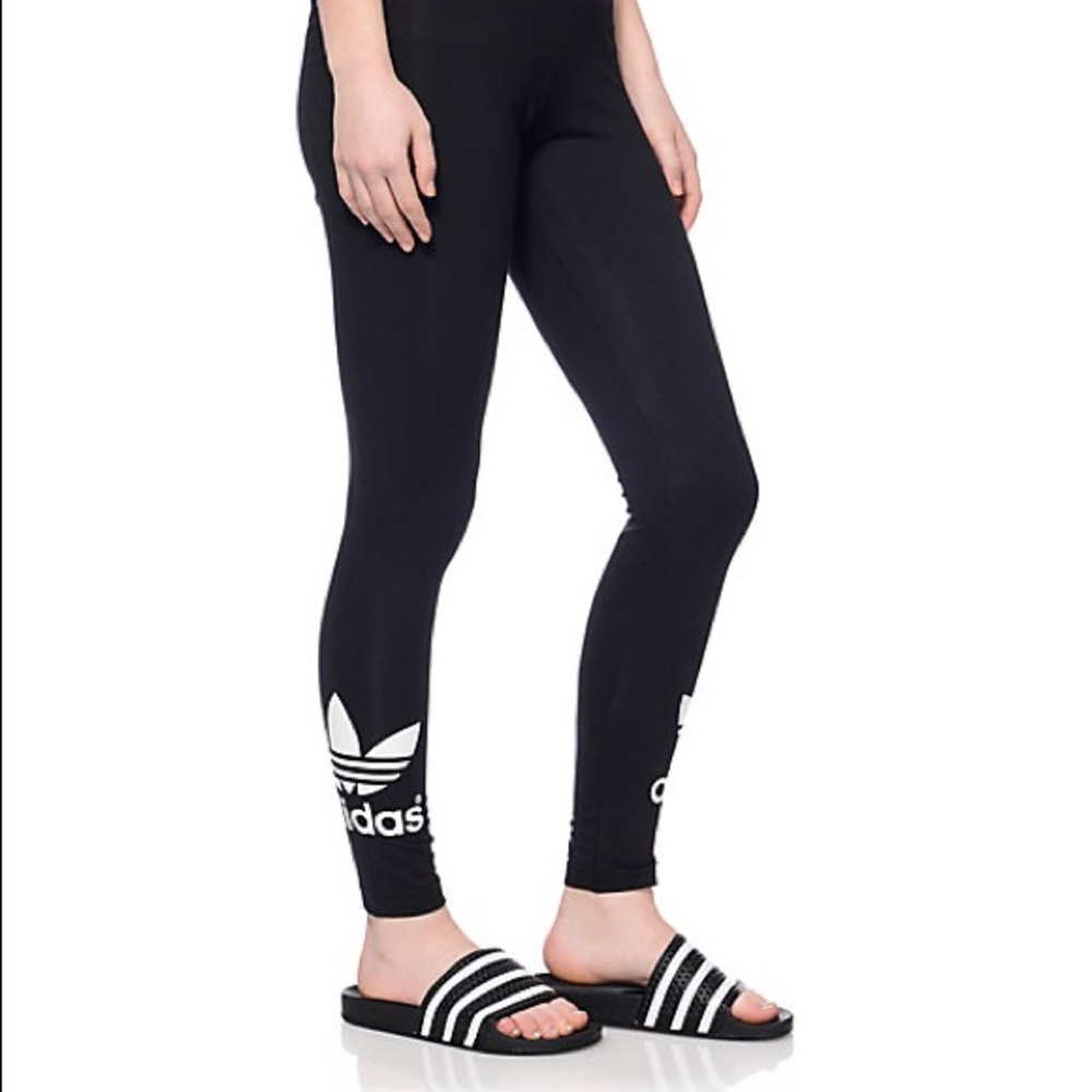 Women’s Adidas leggings